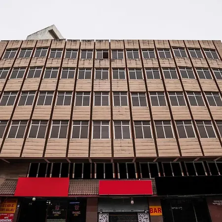 Oyo 19365 Hotel Sabharwal